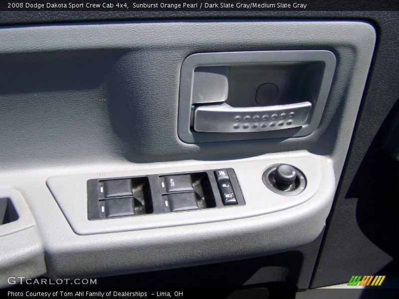 Sunburst Orange Pearl / Dark Slate Gray/Medium Slate Gray 2008 Dodge Dakota Sport Crew Cab 4x4
