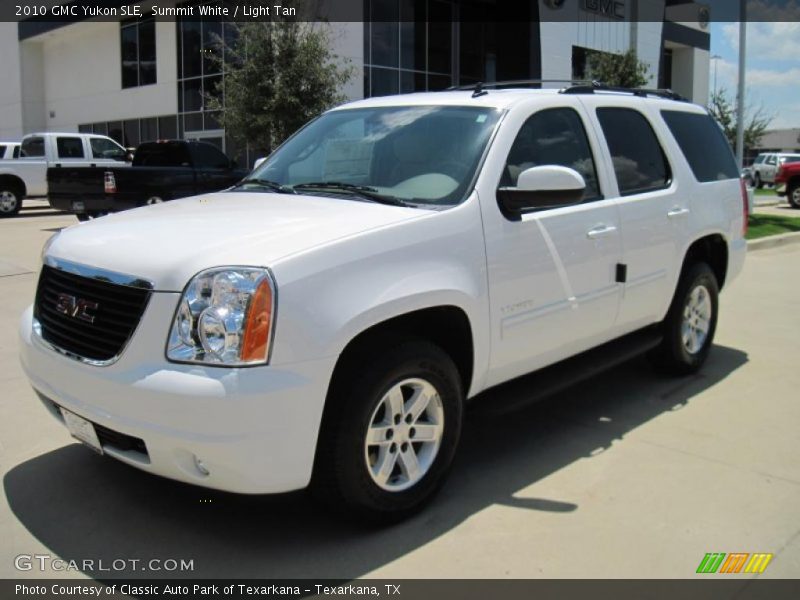 Summit White / Light Tan 2010 GMC Yukon SLE