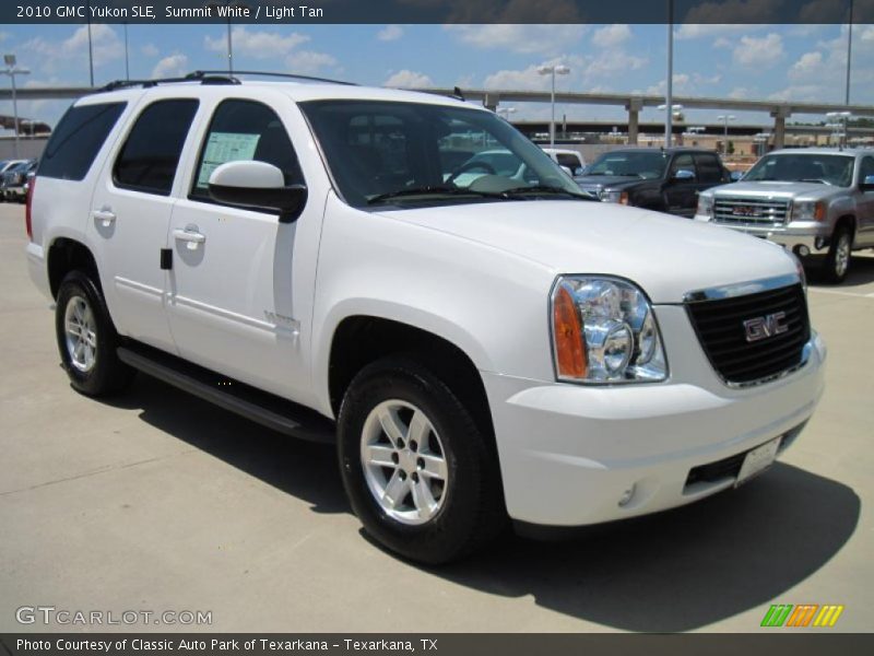 Summit White / Light Tan 2010 GMC Yukon SLE