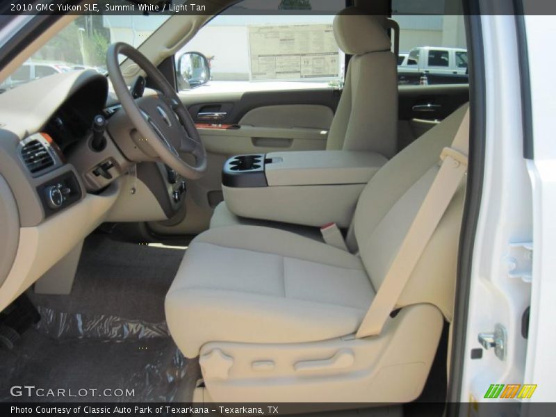 Summit White / Light Tan 2010 GMC Yukon SLE