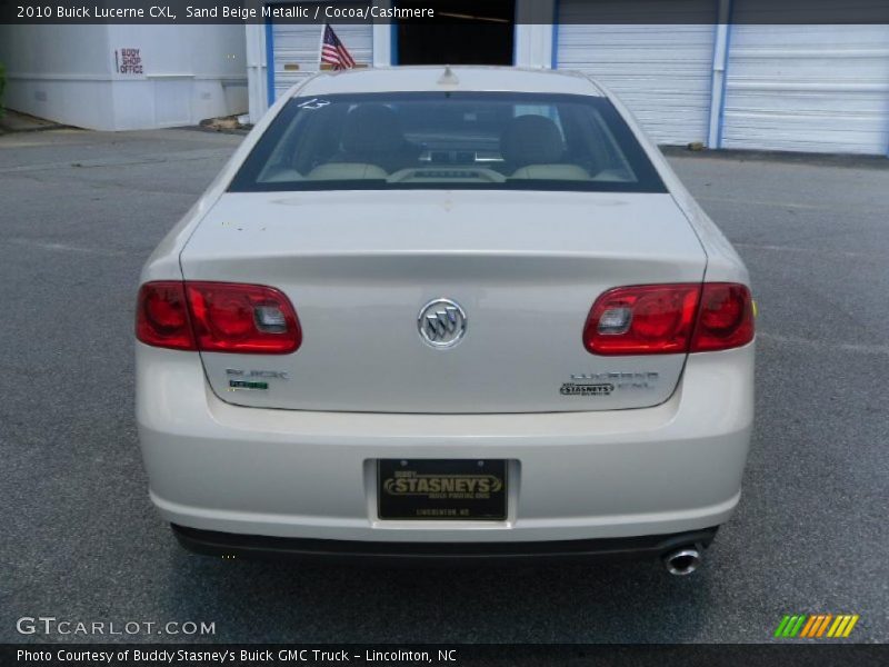 Sand Beige Metallic / Cocoa/Cashmere 2010 Buick Lucerne CXL