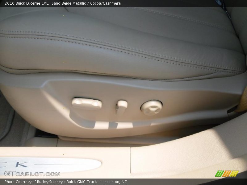 Sand Beige Metallic / Cocoa/Cashmere 2010 Buick Lucerne CXL