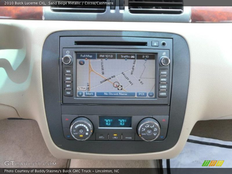 Sand Beige Metallic / Cocoa/Cashmere 2010 Buick Lucerne CXL