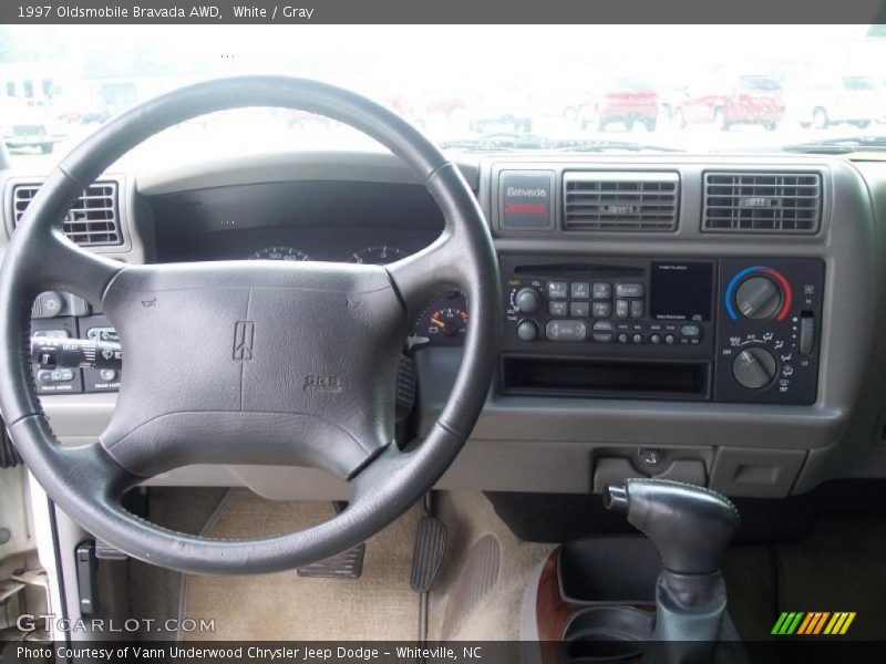 White / Gray 1997 Oldsmobile Bravada AWD