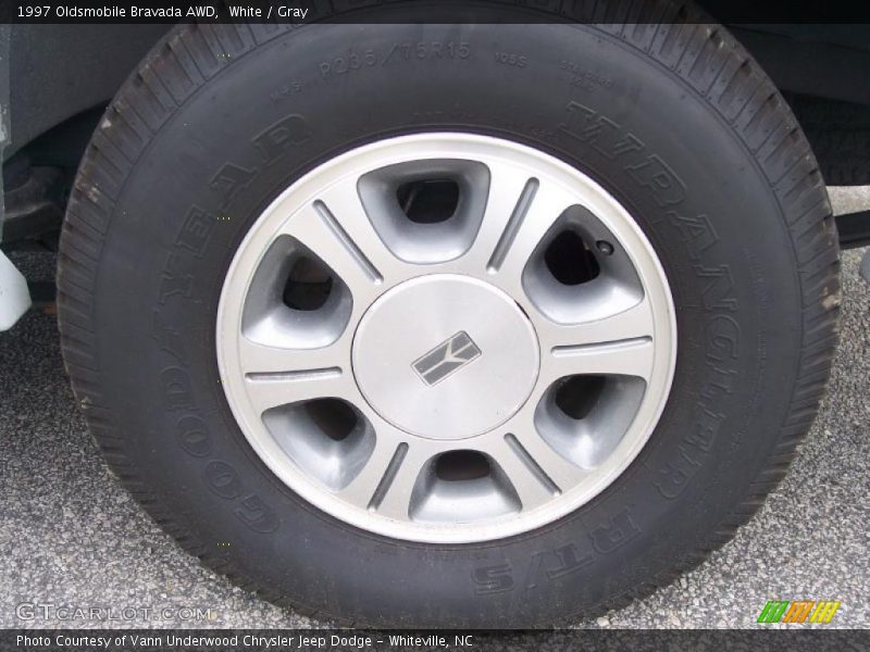 White / Gray 1997 Oldsmobile Bravada AWD