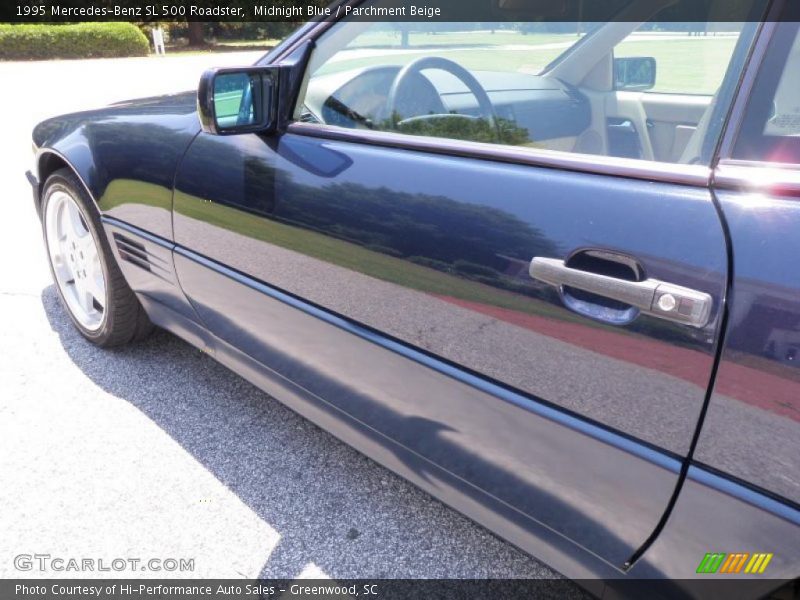 Midnight Blue / Parchment Beige 1995 Mercedes-Benz SL 500 Roadster