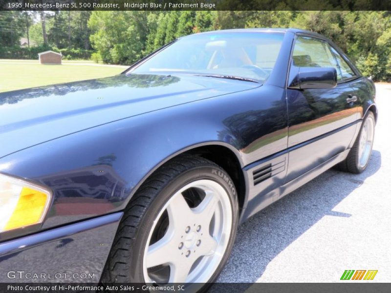 Midnight Blue / Parchment Beige 1995 Mercedes-Benz SL 500 Roadster
