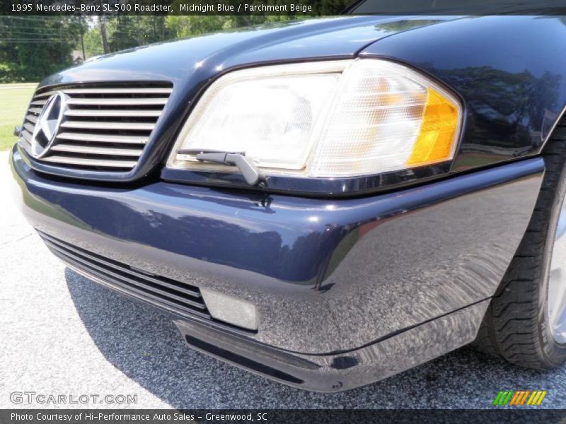 Midnight Blue / Parchment Beige 1995 Mercedes-Benz SL 500 Roadster