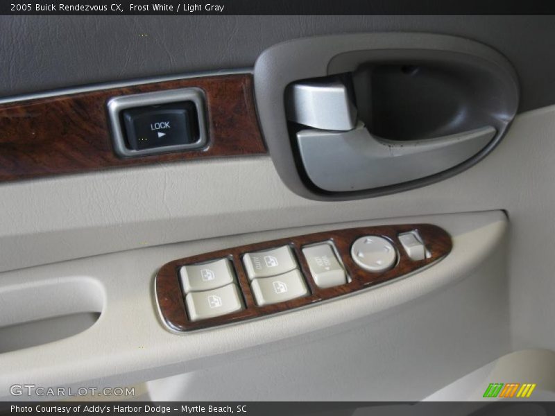 Frost White / Light Gray 2005 Buick Rendezvous CX