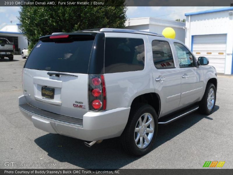 Pure Silver Metallic / Ebony 2010 GMC Yukon Denali AWD