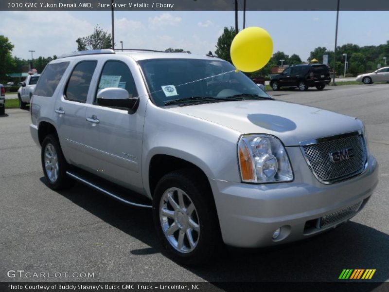 Pure Silver Metallic / Ebony 2010 GMC Yukon Denali AWD