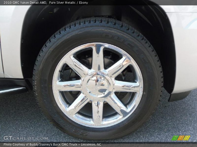 Pure Silver Metallic / Ebony 2010 GMC Yukon Denali AWD