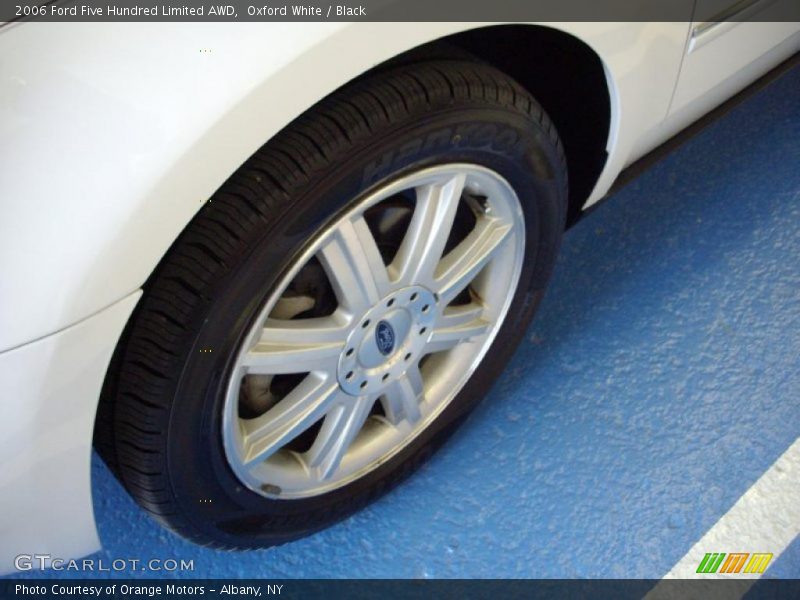 Oxford White / Black 2006 Ford Five Hundred Limited AWD