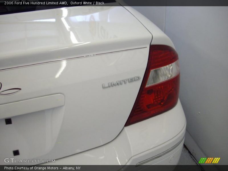 Oxford White / Black 2006 Ford Five Hundred Limited AWD