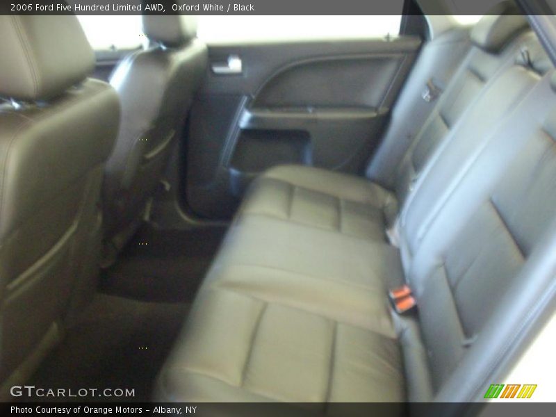 Oxford White / Black 2006 Ford Five Hundred Limited AWD