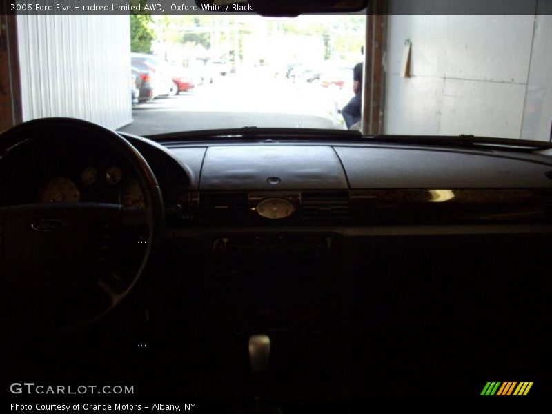 Oxford White / Black 2006 Ford Five Hundred Limited AWD