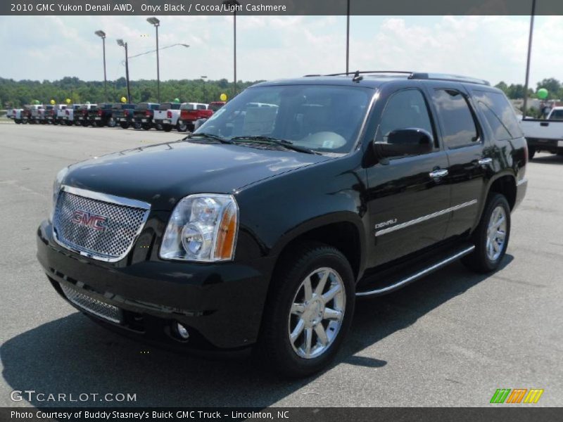 Onyx Black / Cocoa/Light Cashmere 2010 GMC Yukon Denali AWD