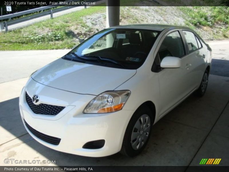 Polar White / Dark Charcoal 2010 Toyota Yaris Sedan