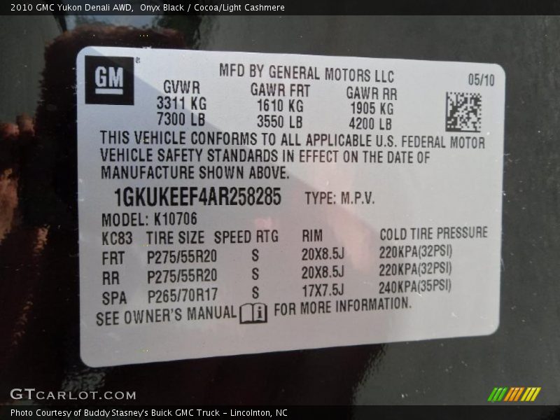 Onyx Black / Cocoa/Light Cashmere 2010 GMC Yukon Denali AWD