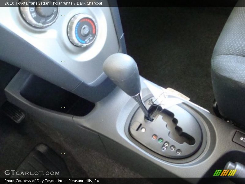Polar White / Dark Charcoal 2010 Toyota Yaris Sedan