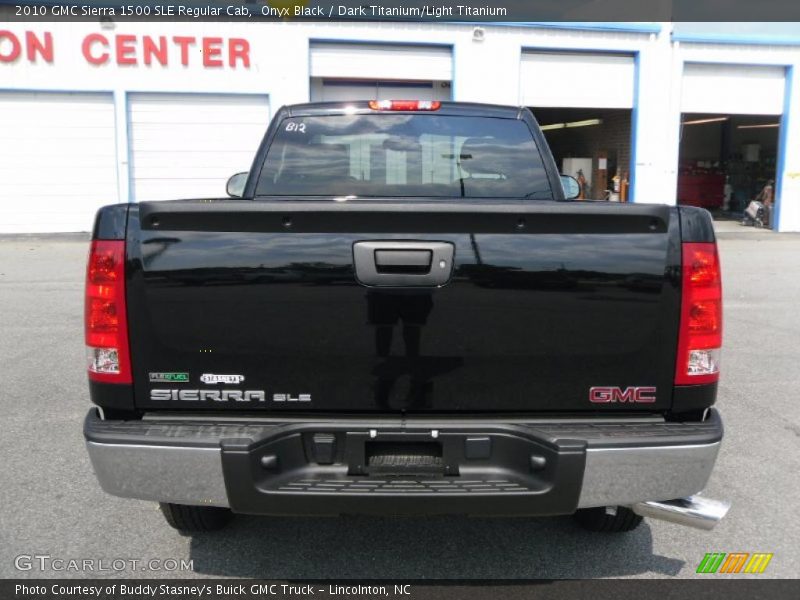 Onyx Black / Dark Titanium/Light Titanium 2010 GMC Sierra 1500 SLE Regular Cab