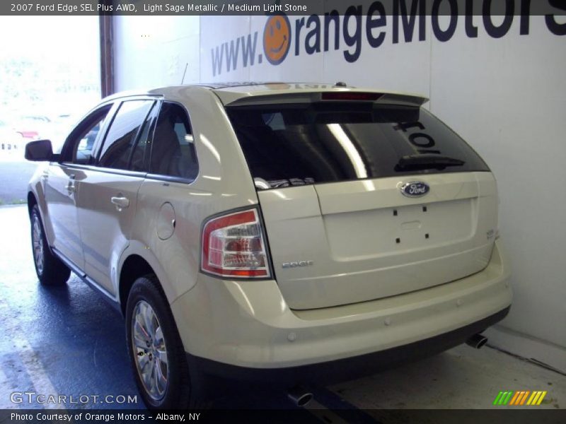 Light Sage Metallic / Medium Light Stone 2007 Ford Edge SEL Plus AWD