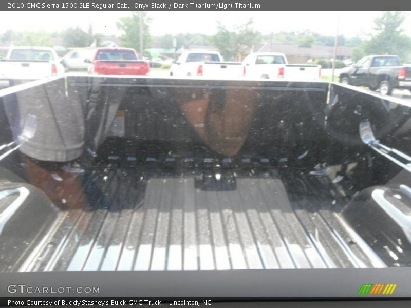 Onyx Black / Dark Titanium/Light Titanium 2010 GMC Sierra 1500 SLE Regular Cab