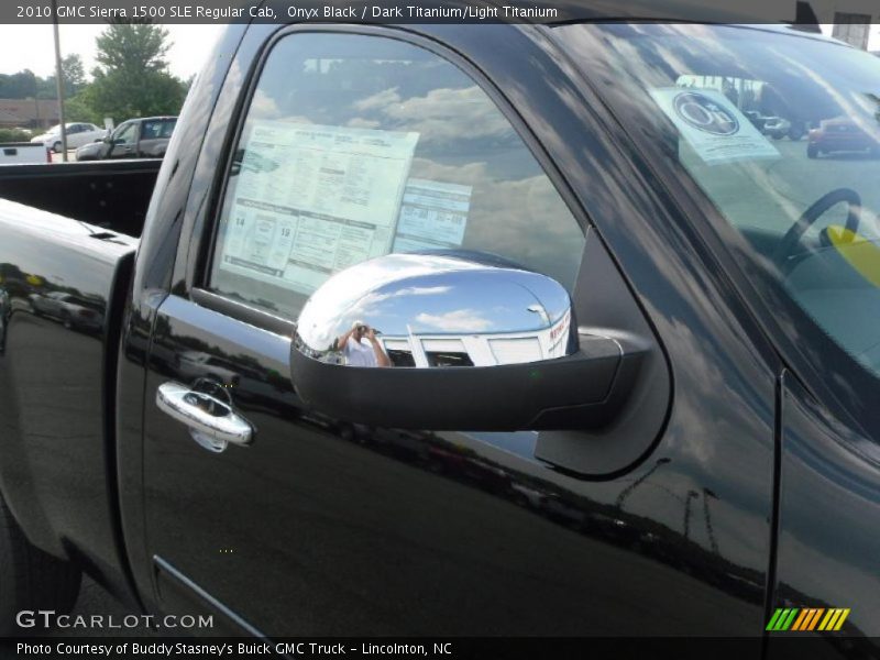 Onyx Black / Dark Titanium/Light Titanium 2010 GMC Sierra 1500 SLE Regular Cab