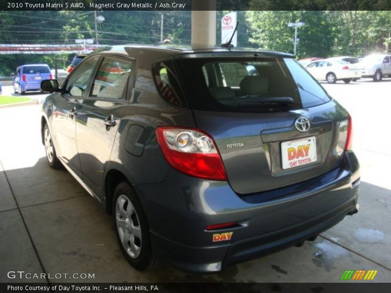 Magnetic Gray Metallic / Ash Gray 2010 Toyota Matrix S AWD