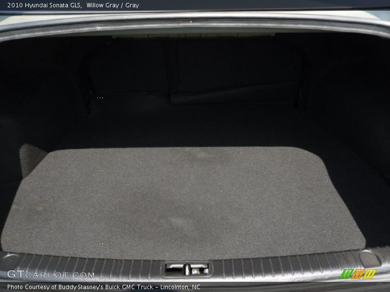Willow Gray / Gray 2010 Hyundai Sonata GLS