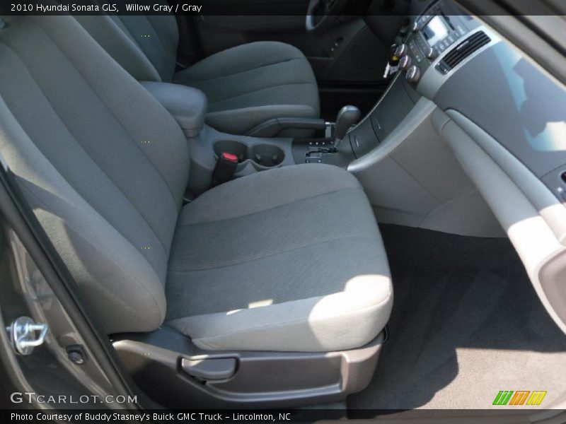 Willow Gray / Gray 2010 Hyundai Sonata GLS