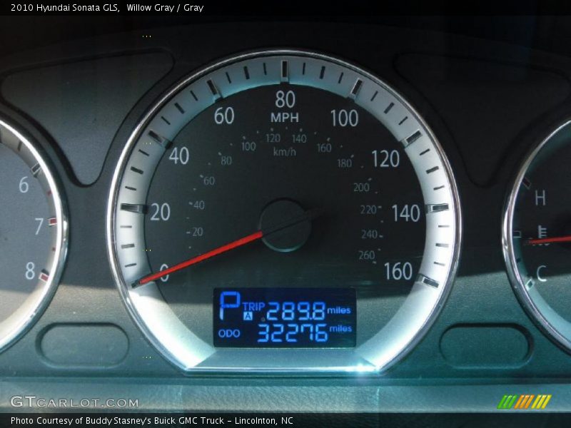 Willow Gray / Gray 2010 Hyundai Sonata GLS