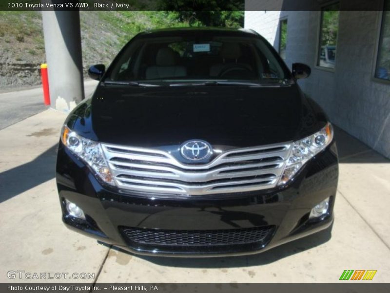 Black / Ivory 2010 Toyota Venza V6 AWD