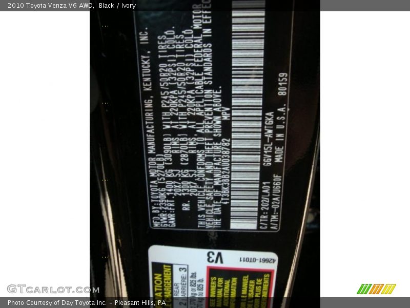 Black / Ivory 2010 Toyota Venza V6 AWD