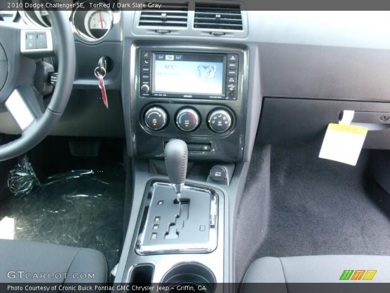 TorRed / Dark Slate Gray 2010 Dodge Challenger SE