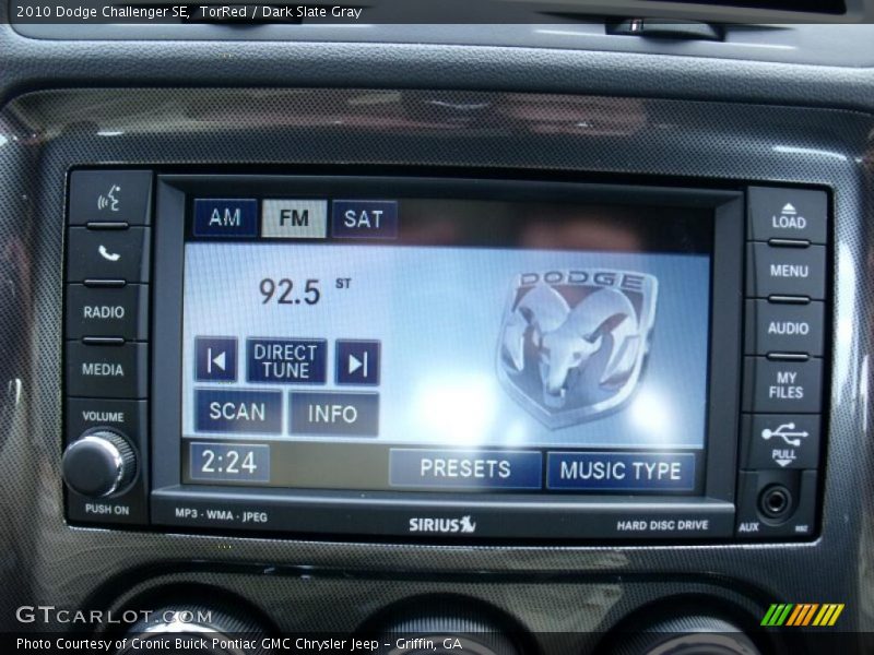 TorRed / Dark Slate Gray 2010 Dodge Challenger SE