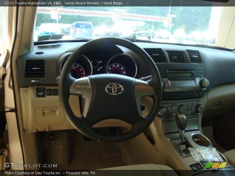 Sandy Beach Metallic / Sand Beige 2010 Toyota Highlander V6 4WD