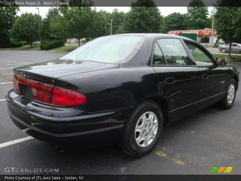Black / Taupe 2001 Buick Regal LS