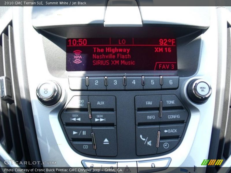 Summit White / Jet Black 2010 GMC Terrain SLE