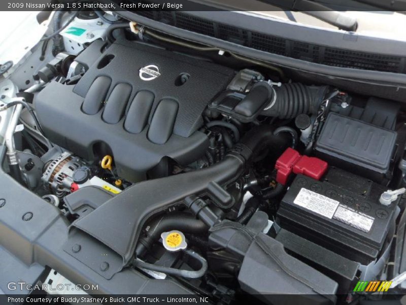 Fresh Powder / Beige 2009 Nissan Versa 1.8 S Hatchback