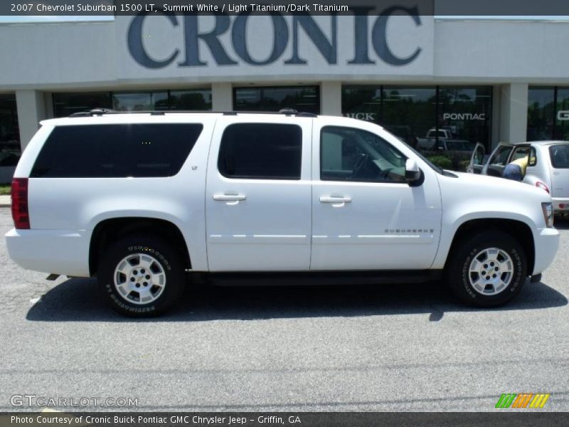 Summit White / Light Titanium/Dark Titanium 2007 Chevrolet Suburban 1500 LT