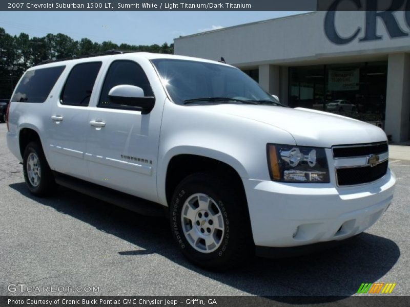 Summit White / Light Titanium/Dark Titanium 2007 Chevrolet Suburban 1500 LT