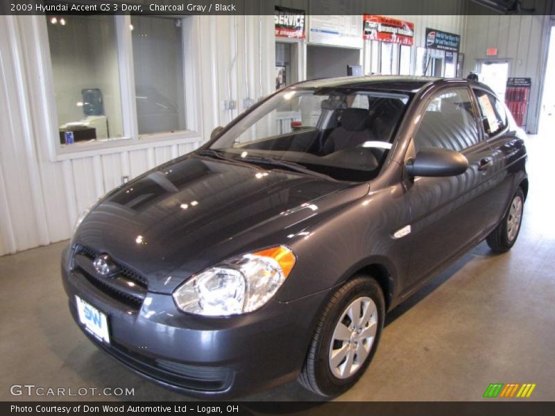 Charcoal Gray / Black 2009 Hyundai Accent GS 3 Door