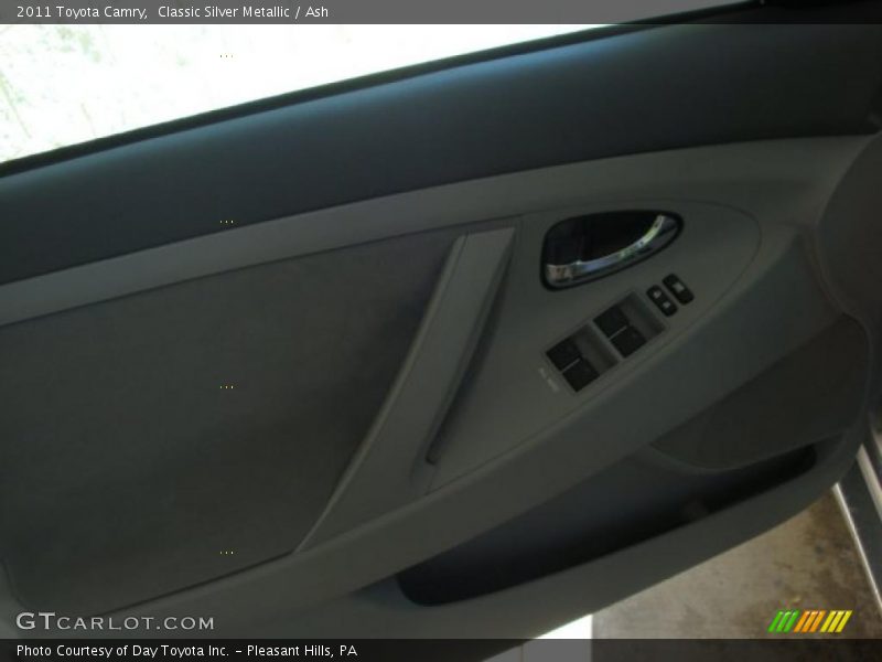Classic Silver Metallic / Ash 2011 Toyota Camry