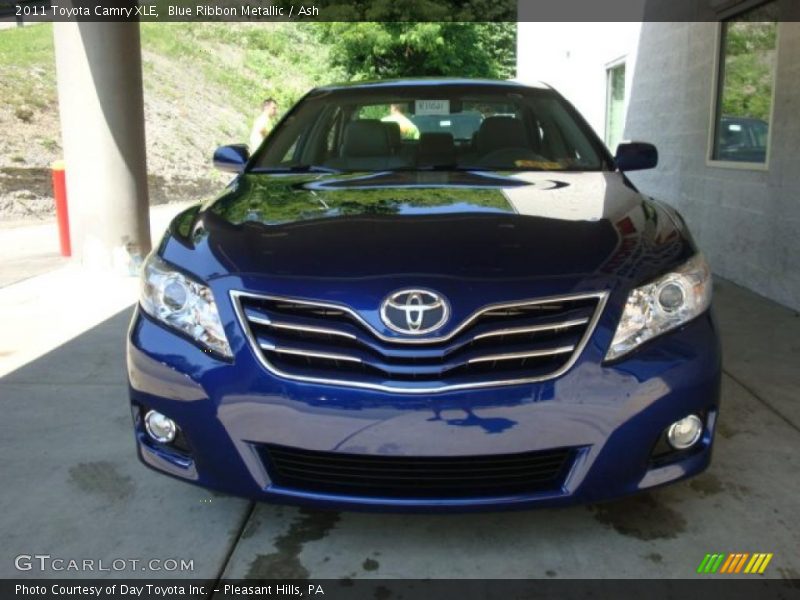 Blue Ribbon Metallic / Ash 2011 Toyota Camry XLE