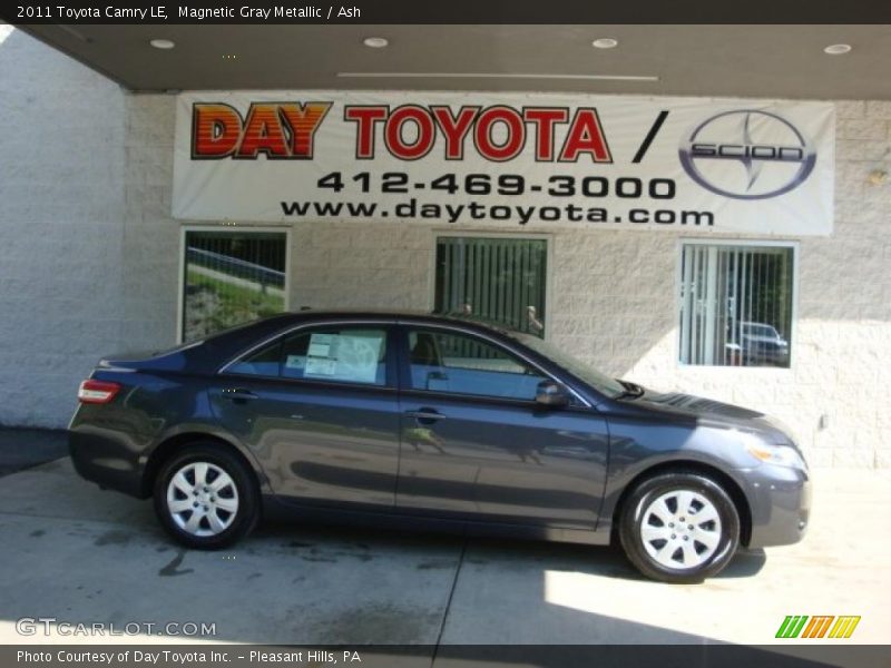 Magnetic Gray Metallic / Ash 2011 Toyota Camry LE