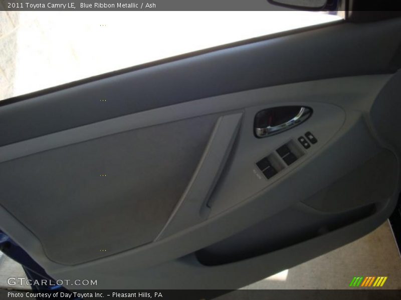 Blue Ribbon Metallic / Ash 2011 Toyota Camry LE