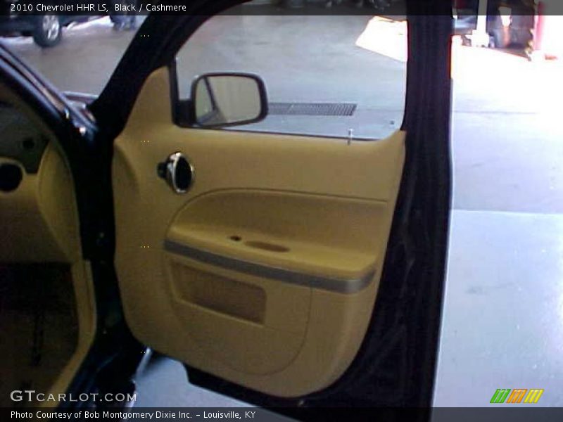 Black / Cashmere 2010 Chevrolet HHR LS