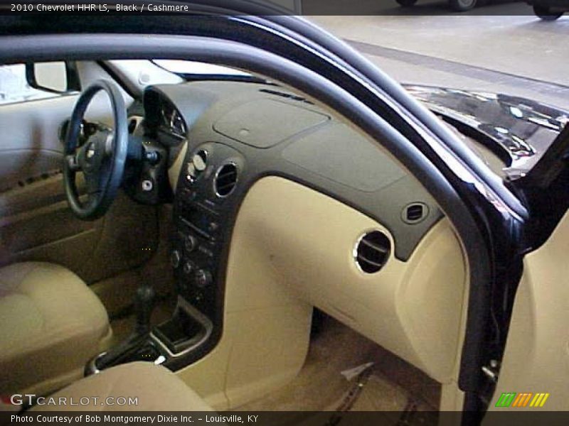 Black / Cashmere 2010 Chevrolet HHR LS