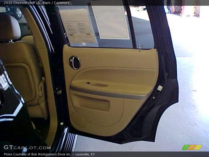 Black / Cashmere 2010 Chevrolet HHR LS